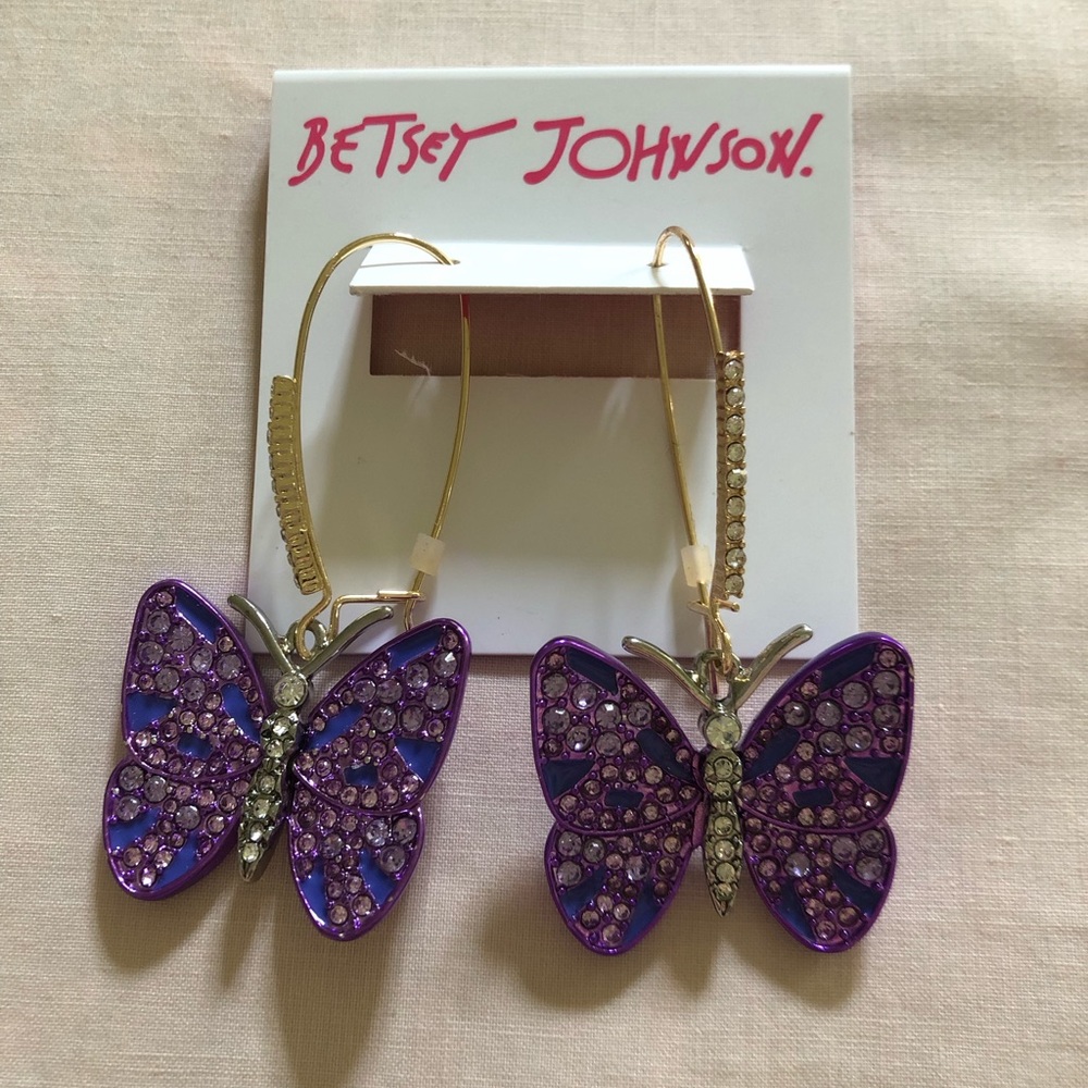 NWT Betsey Johnson Purple Butterfly Earrings